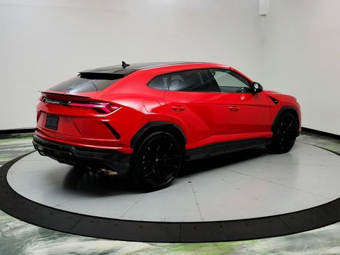 Used 2019 Lamborghini Urus AWD/4WD image 5