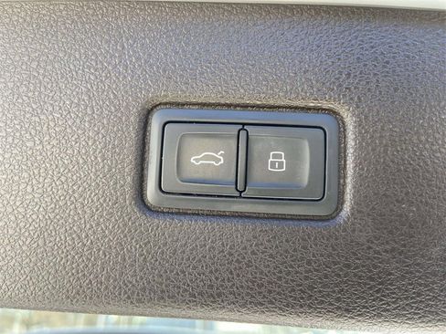 Used 2019 Audi Q7 3.0T Premium Plus w/ Premium Plus Package image 10