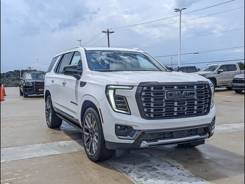 New 2026 GMC Yukon Denali Ultimate AWD/4WD image 5