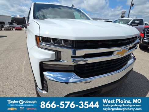 Used 2020 Chevrolet Silverado 1500 LT w/ All-Star Edition AWD/4WD image 12
