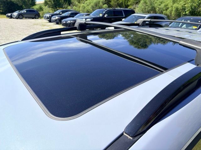 Used 2025 Honda Pilot Black Edition image 6