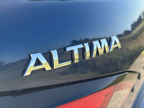 Used 2019 Nissan Altima 2.5 SR image 12