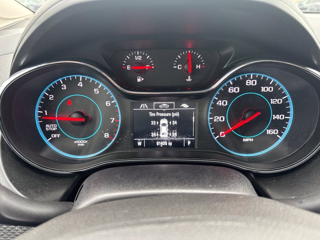 Used 2017 Chevrolet Cruze LS FWD image 15