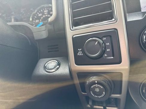 Used 2019 Ford F150 Lariat AWD/4WD image 22