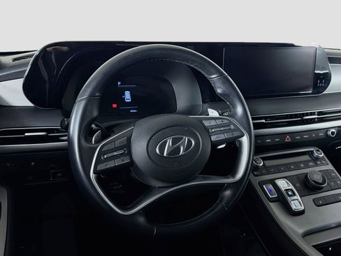 Used 2024 Hyundai Palisade SEL FWD image 18