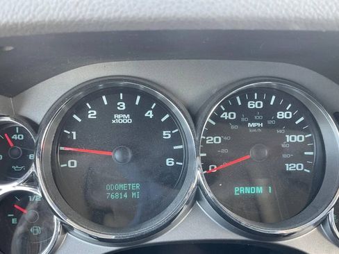Used 2013 Chevrolet Silverado 3500 W/T RWD image 5
