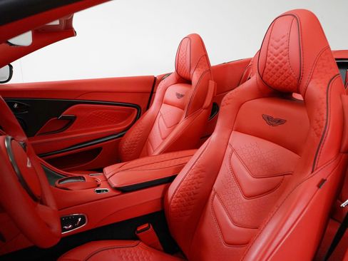 Used 2022 Aston Martin DBS Superleggera Volante image 12