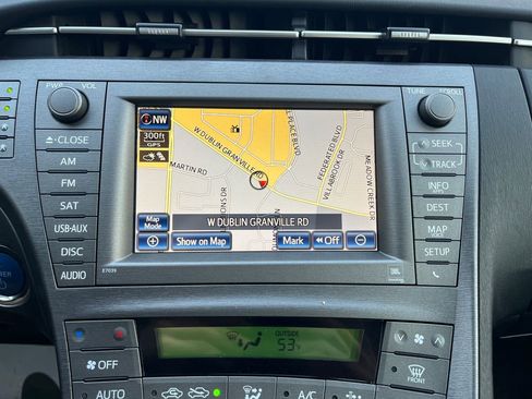 Used 2014 Toyota Prius Four image 21