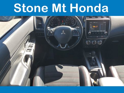 Used 2024 Mitsubishi Outlander Sport SE image 16