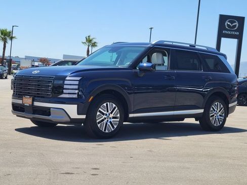 New 2027 Hyundai Palisade SEL Premium FWD image 2