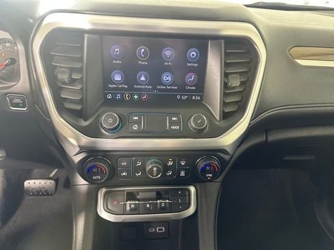 Used 2021 GMC Acadia SLE image 21