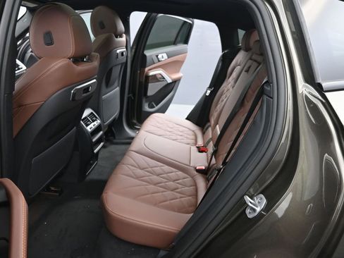 New 2027 BMW X6 xDrive40i AWD/4WD image 37