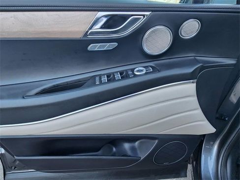 Used 2023 Genesis GV80 2.5T w/ Prestige Package image 19