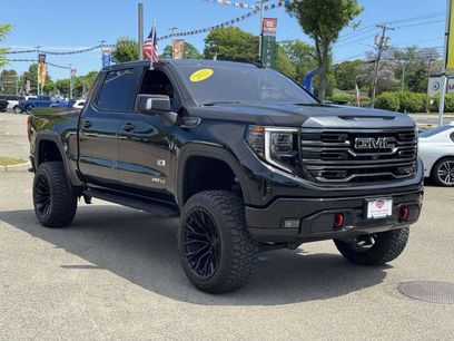 Used 2022 GMC Sierra 1500 AT4 w/ AT4 Premium Package