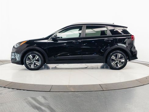 Used 2022 Kia Niro LXS FWD image 6