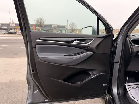 Used 2020 Buick Enclave Premium w/ Sun and Sites Package image 16