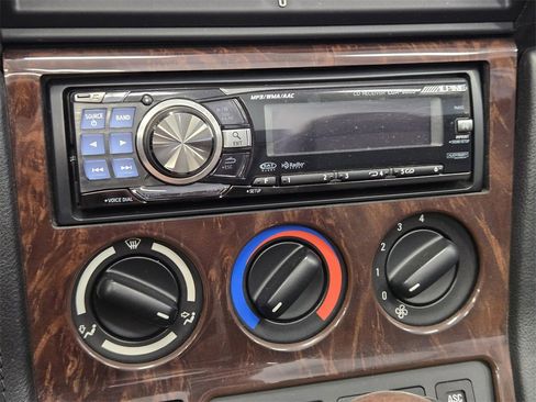 Used 1997 BMW Z3 2.8 image 17