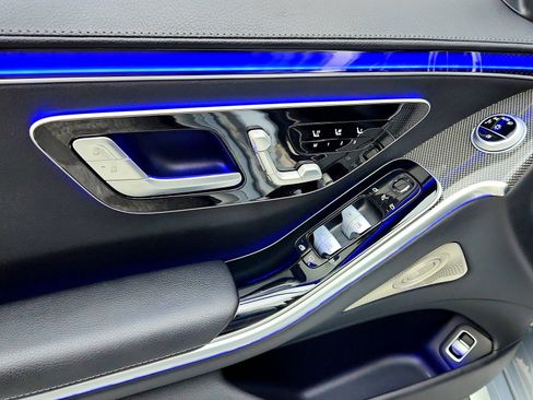 Certified 2022 Mercedes-Benz S 500 4MATIC image 20