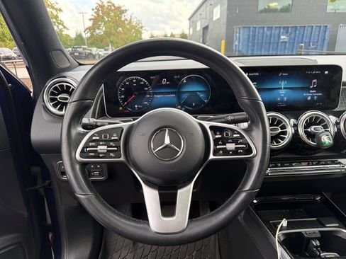 Used 2021 Mercedes-Benz GLB 250 image 15
