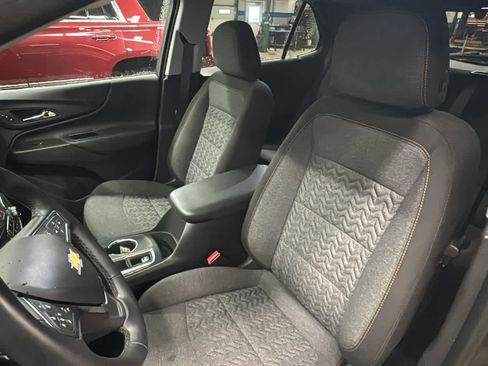 Used 2024 Chevrolet Equinox LT AWD/4WD image 8