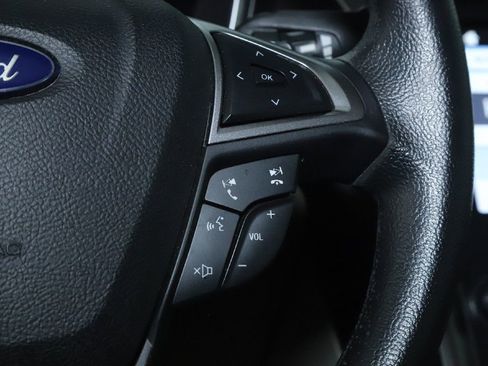 Used 2017 Ford Fusion SE w/ Fusion SE Technology Package image 23