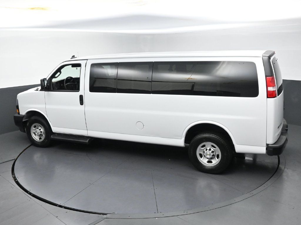 Used 2023 Chevrolet Express 3500 LS RWD image 36
