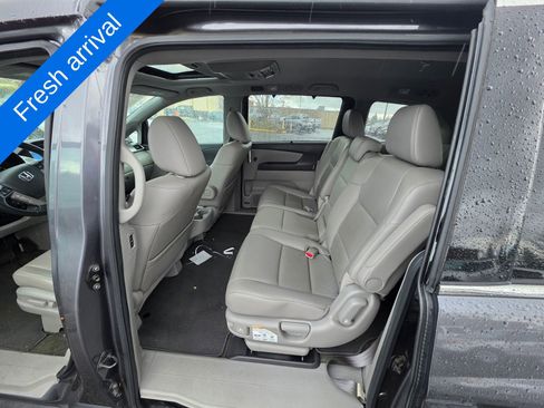 Used 2016 Honda Odyssey Touring image 13
