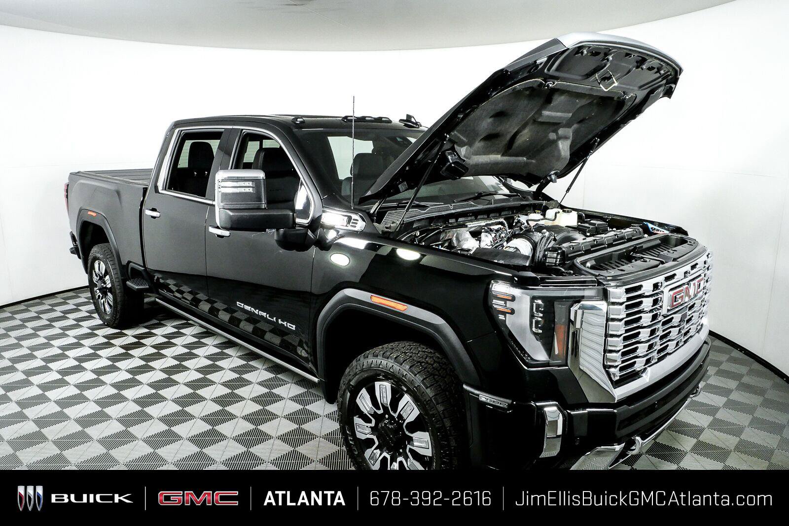 Used 2024 GMC Sierra 2500 Denali w/ Denali Reserve Package AWD/4WD image 32