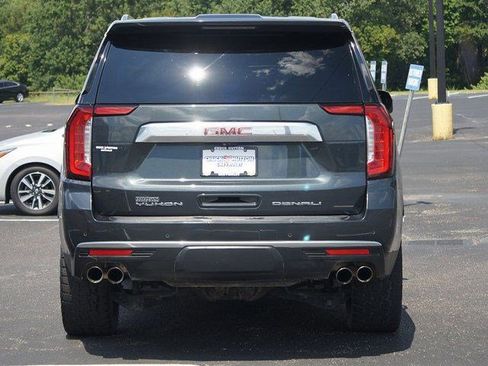 Used 2021 GMC Yukon Denali w/ Denali Premium Package image 15