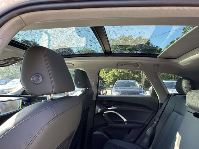 New 2026 Audi Q5 Premium Plus AWD/4WD image 7