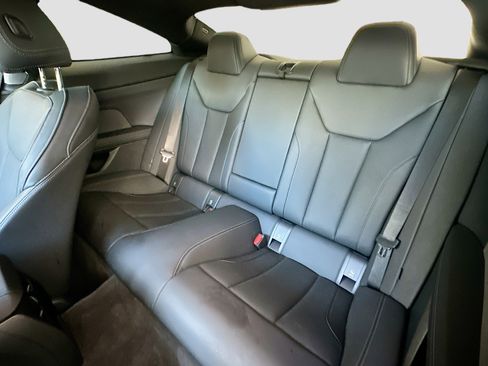 Used 2025 BMW 430i Coupe w/ M Sport Package RWD image 23