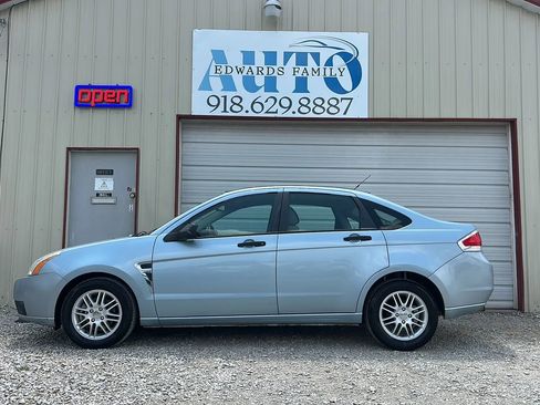 Used 2008 Ford Focus SE image 13