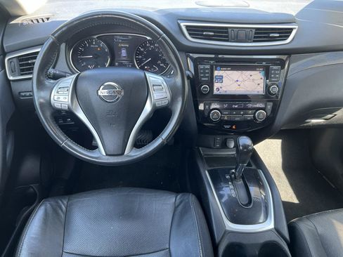 Used 2015 Nissan Rogue SL w/ SL Premium Package AWD/4WD image 17