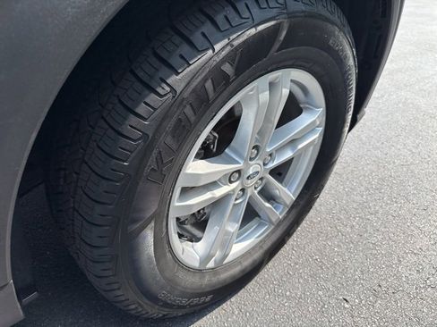 Used 2023 Ford Explorer XLT w/ Equipment Group 202A image 32