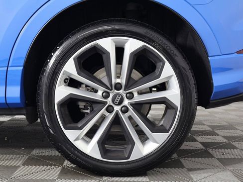 Used 2020 Audi Q3 2.0T Premium Plus w/ Premium Plus Package image 16