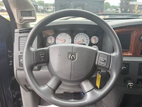 Used 2006 Dodge Ram 3500 Truck SLT AWD/4WD image 10