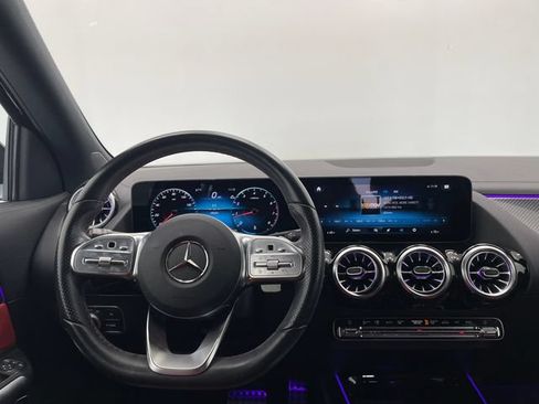 Used 2023 Mercedes-Benz GLA 250 image 3