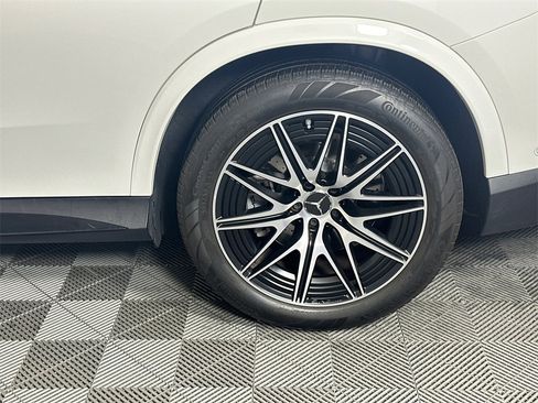 Certified 2024 Mercedes-Benz GLC 43 AMG 4MATIC image 22