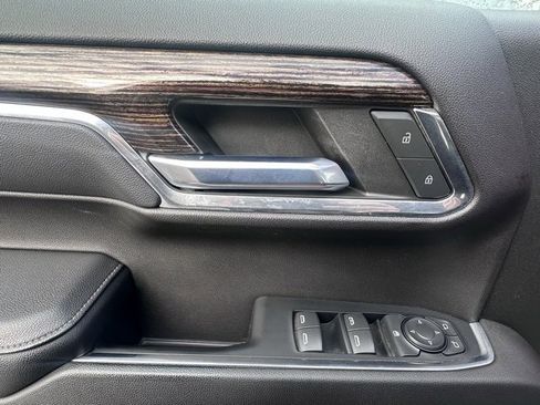 Used 2022 GMC Sierra 1500 Elevation image 10