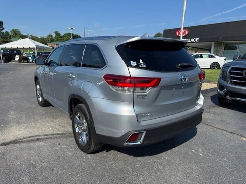Used 2018 Toyota Highlander Limited Platinum AWD/4WD image 6
