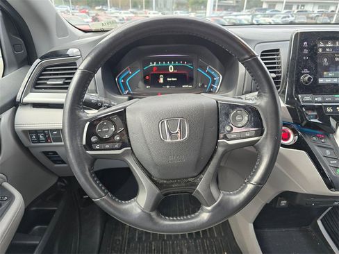 Used 2019 Honda Odyssey Elite image 18