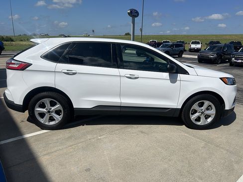 Used 2024 Ford Edge SE AWD/4WD image 6