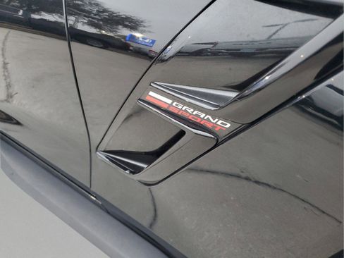 Used 2019 Chevrolet Corvette Grand Sport image 7