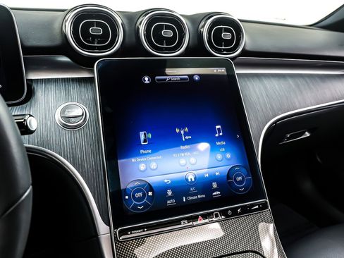 Used 2023 Mercedes-Benz C 300 Sedan image 20