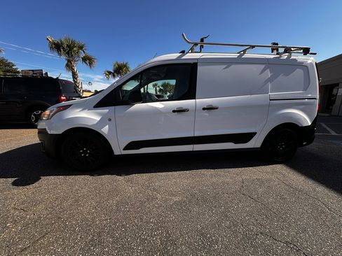 Used 2019 Ford Transit Connect XL image 12