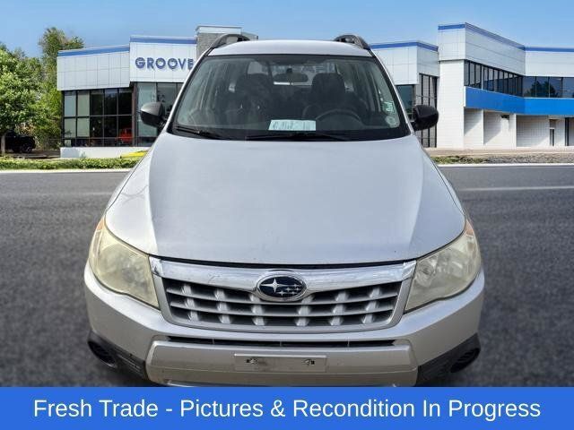 Used 2011 Subaru Forester 2.5X w/ Alloy Wheel Value Pkg AWD/4WD image 9