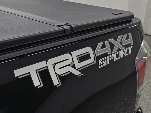 Used 2023 Toyota Tacoma TRD Sport AWD/4WD image 27