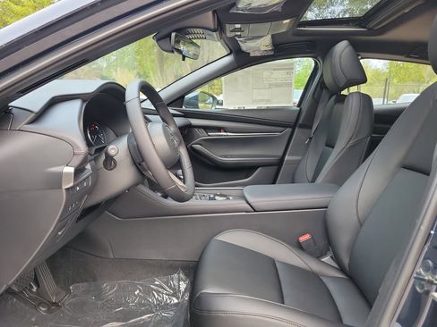 New 2026 MAZDA MAZDA3 s FWD image 2