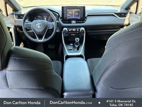Used 2022 Toyota RAV4 SE image 14