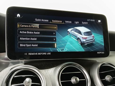 Certified 2022 Mercedes-Benz GLC 300 4MATIC image 24
